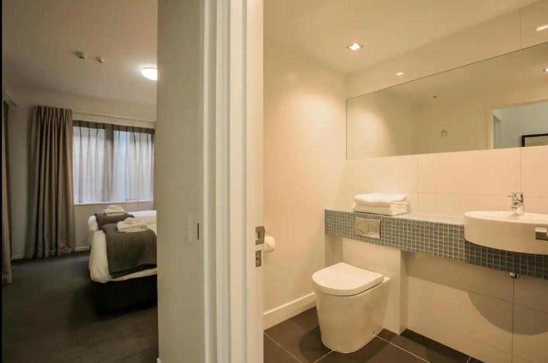 Panorama Terrace Apartments - Element Escapes Queenstown Room photo